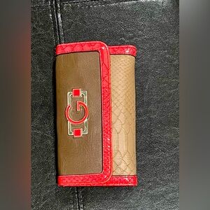 Guess trifold wallet. Removable checkbook holder.